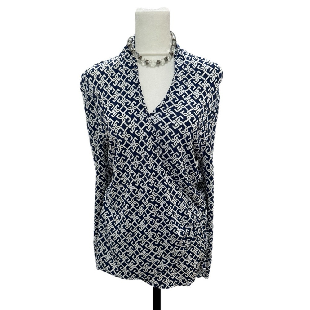 TALBOTS Coastal Navy White Wrap Blouse 3/4 Sleeve V Neck Top Sz S 6 Stretchy - Picture 2 of 11